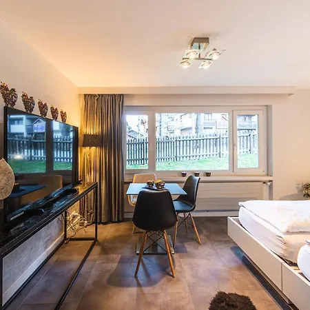 Central & Modern Apartments By Zermatt Rental